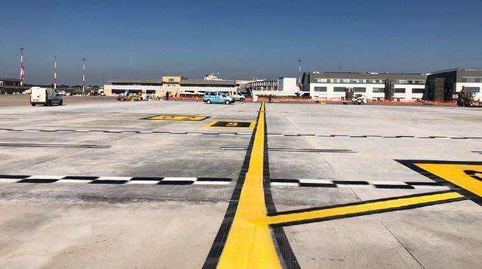 Lavori di riqualificazione pavimentazione dell'Aeroporto di Cagliari